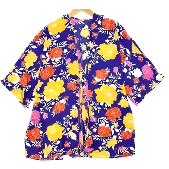 Dear Scarlett Other - Vibrant Floral Kimono Jacket